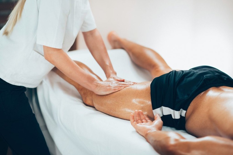 Bambuterapia aplicada nas costas