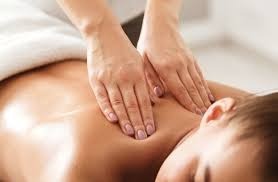 Quick massage durante atendimento corporativo